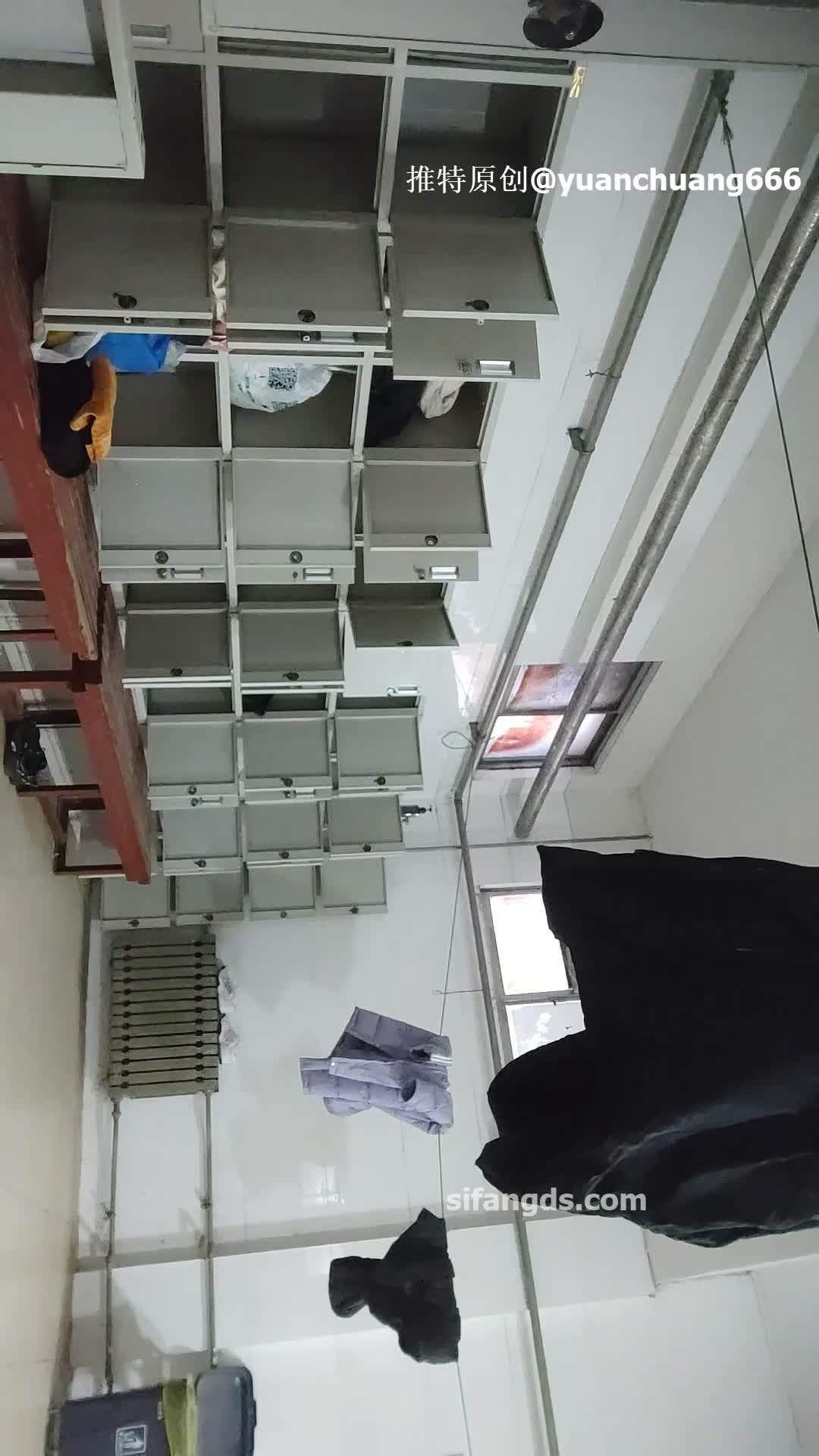  (2)