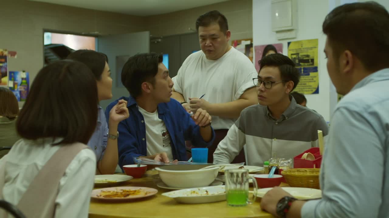 food.lore.s01e08.720p.amzn.web-dl.ddp5.1.h.264-tepes