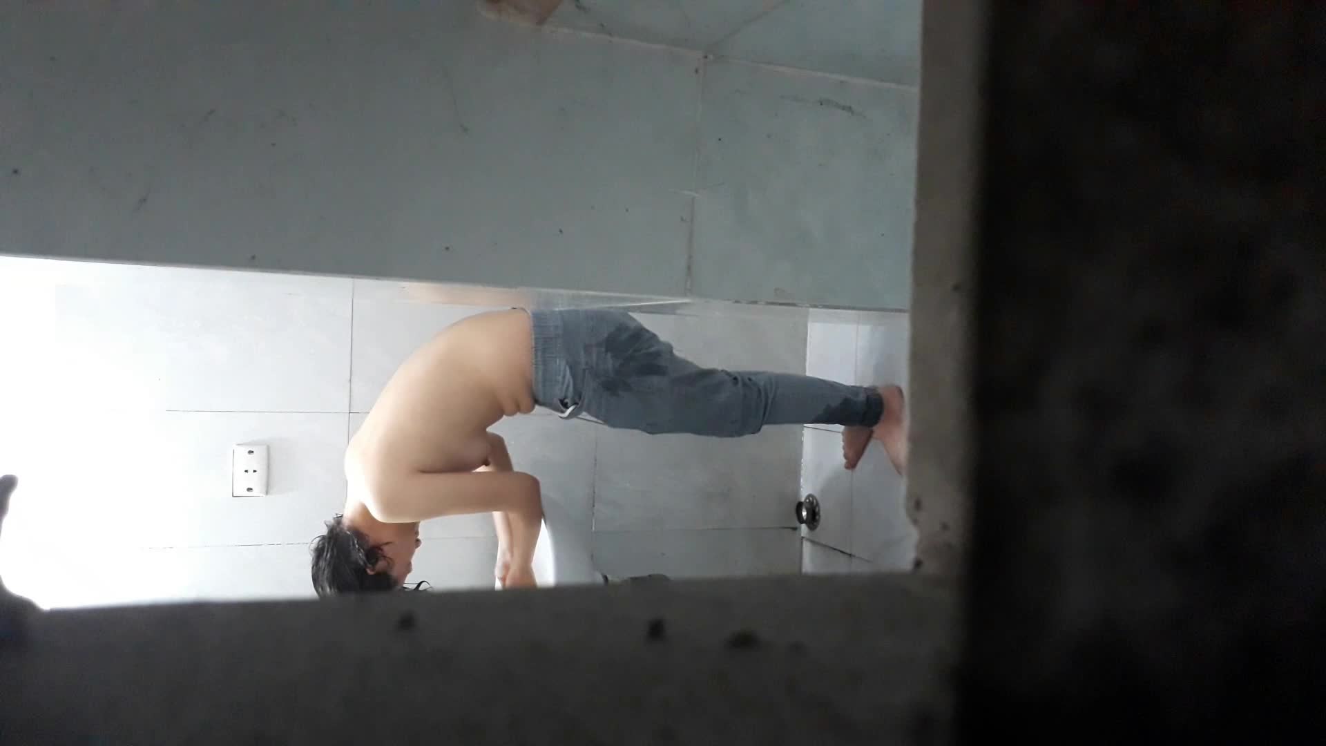  (2)