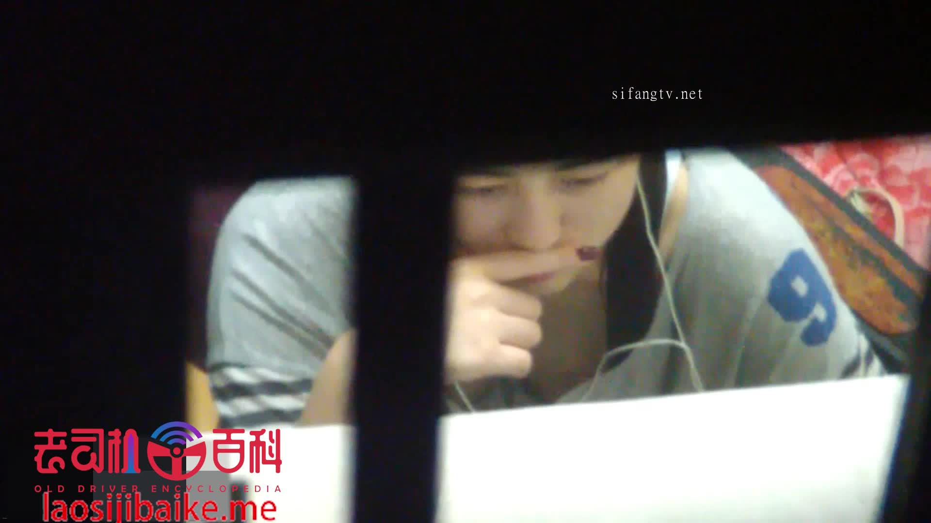 高处偷拍几个美女的乳沟偷窥视角真刺激！

↗️ 轉發   訂閱 解鎖老司機版 