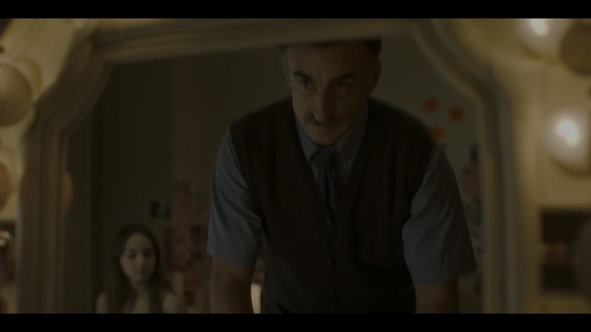 feria.the.darkest.light.s01e05.the.god.of.fire.1080p.nf.web-dl.dual.ddp5.1.atmos.hdr.hevc-tepes