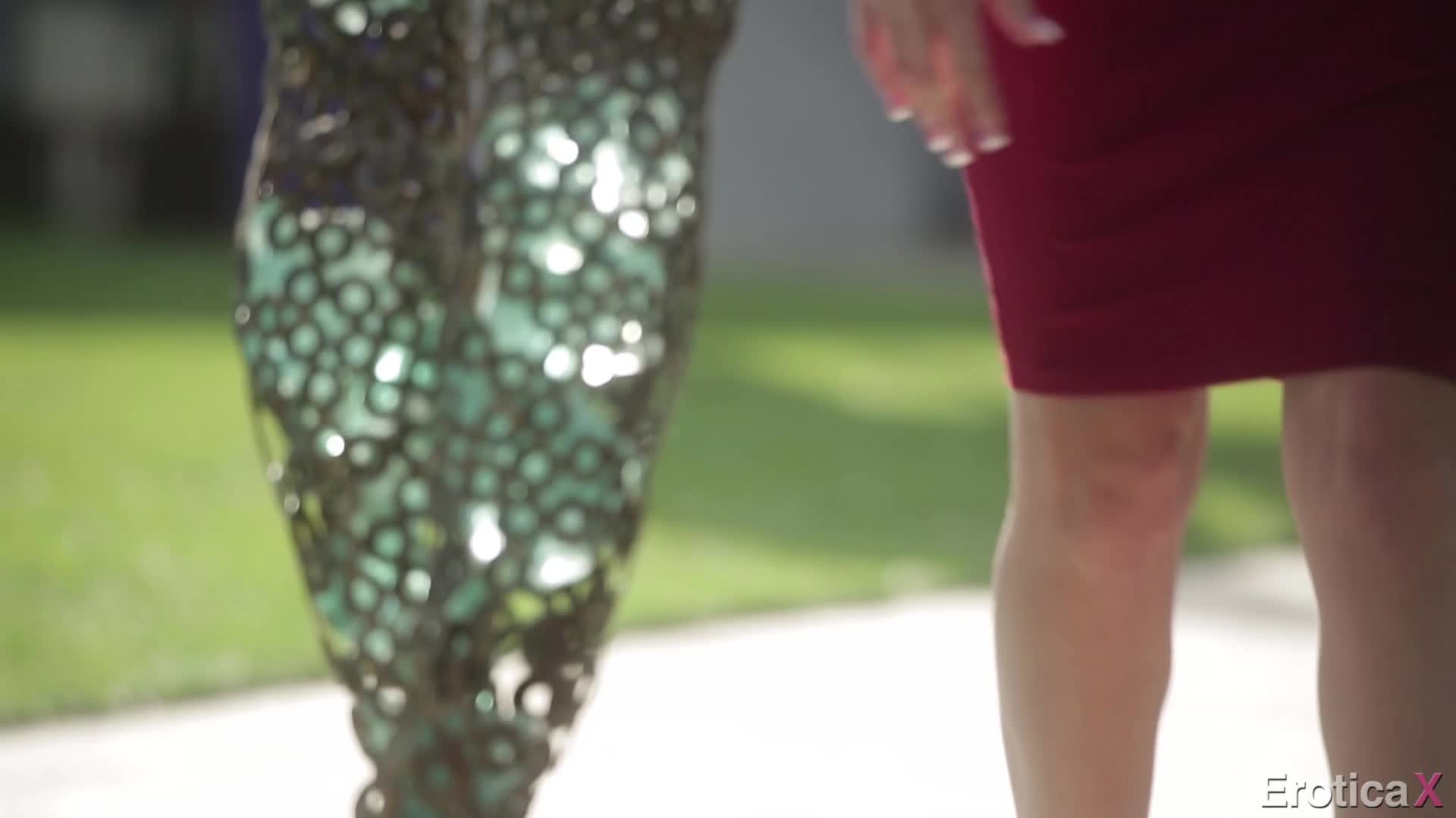 eroticax.15.12.25.elsa.jean.coming.of.age.2