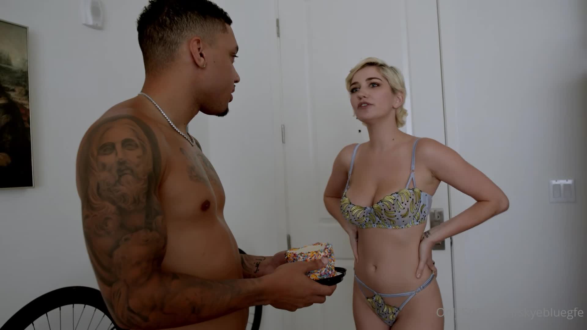 onlyfans.2023.skye.blue.and.odette.fox.xxx.1080p.hevc.x265.prt