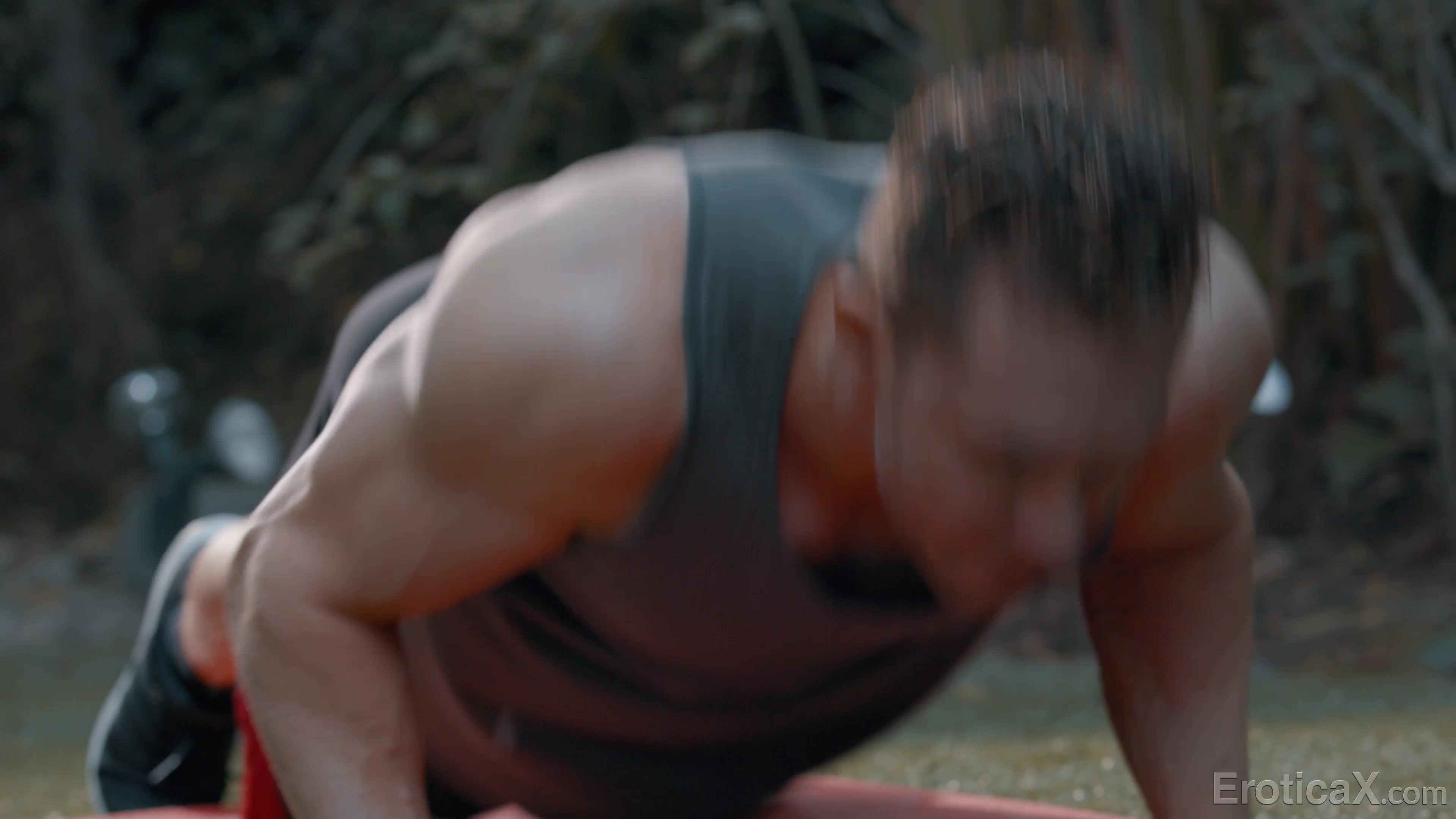 eroticax.19.07.03.natalie.knight.working.out.4k