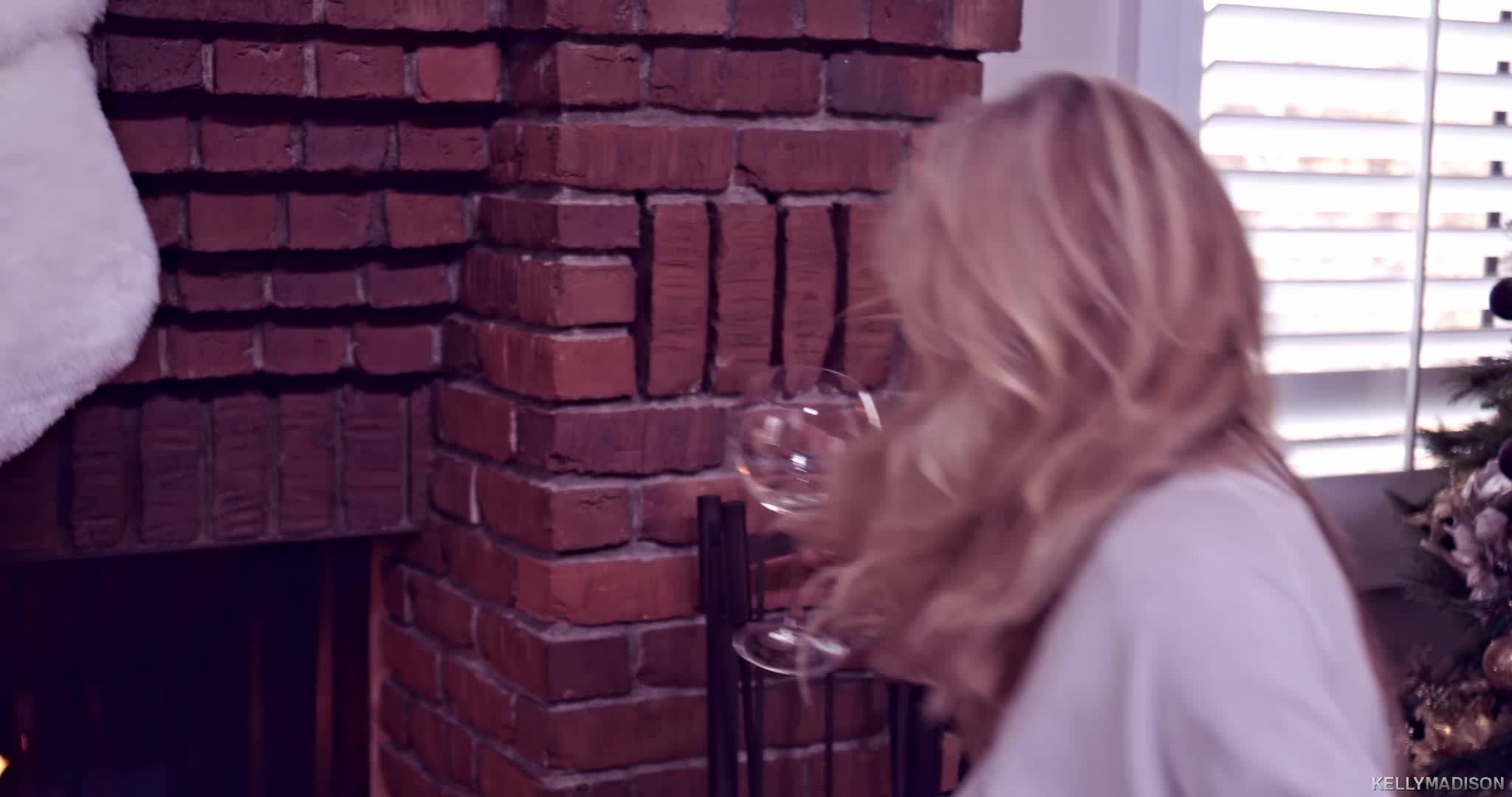 km.14.12.26.kellys.xmas