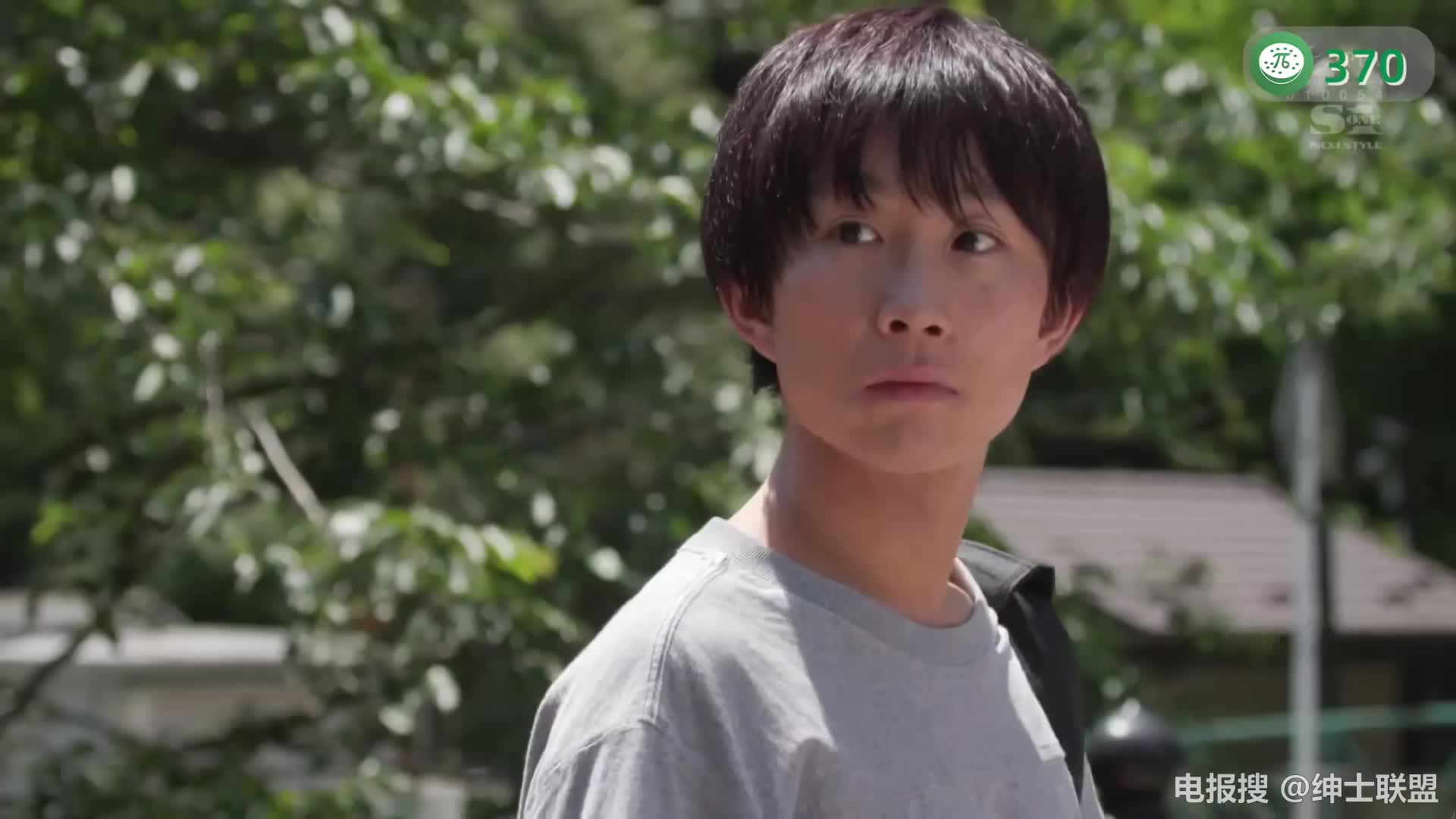 π370 星宫一花最强作品！美腿老板娘出轨大屌服务员！ <SSIS-215>