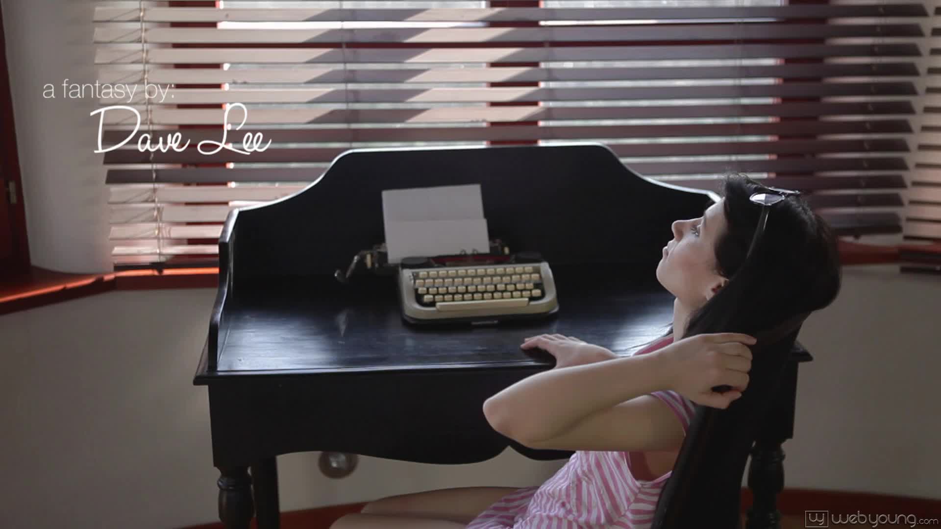 webyoung.13.10.07.lili.writing.my.book