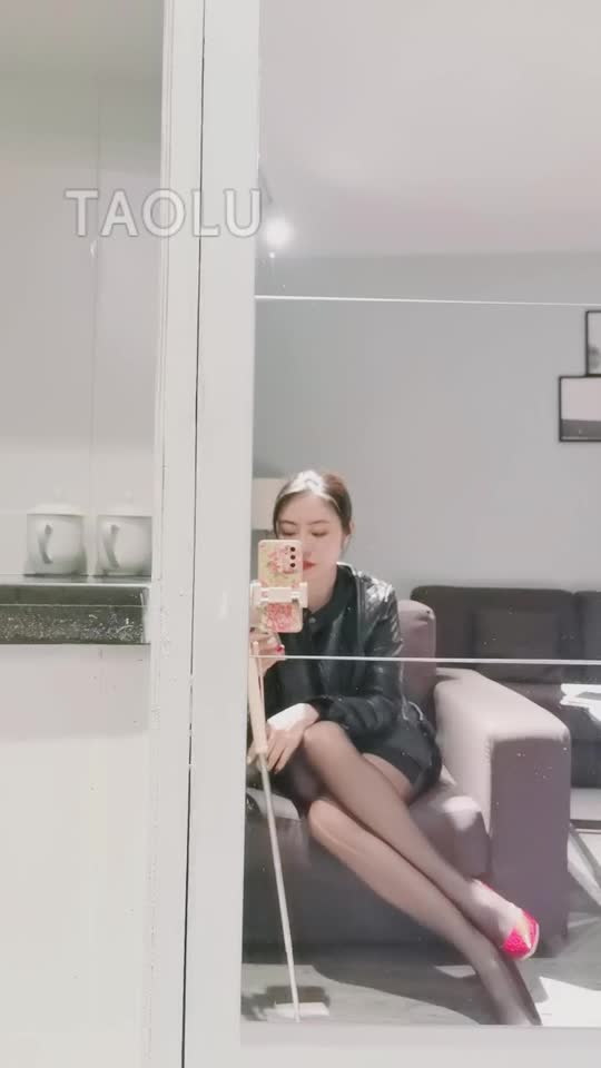  (31)