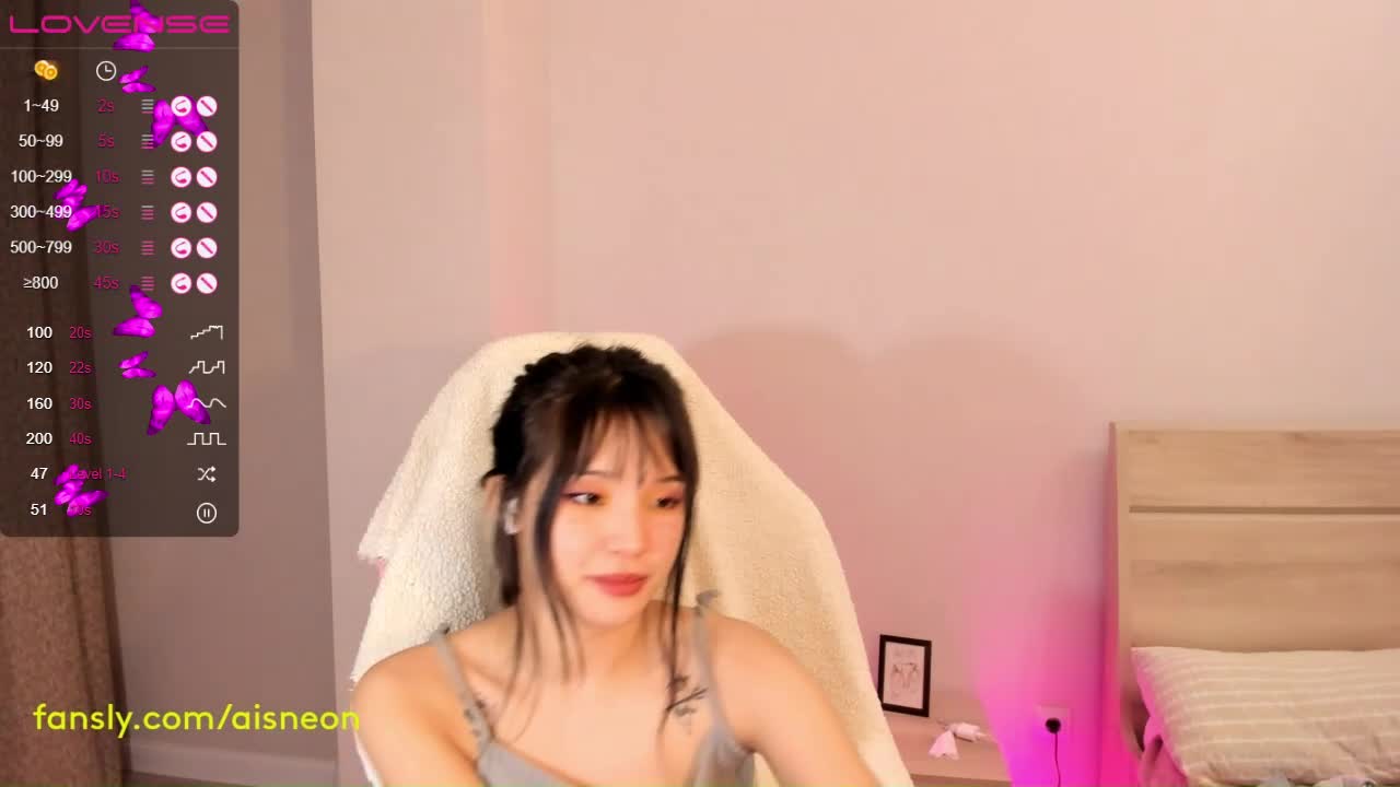  (16)