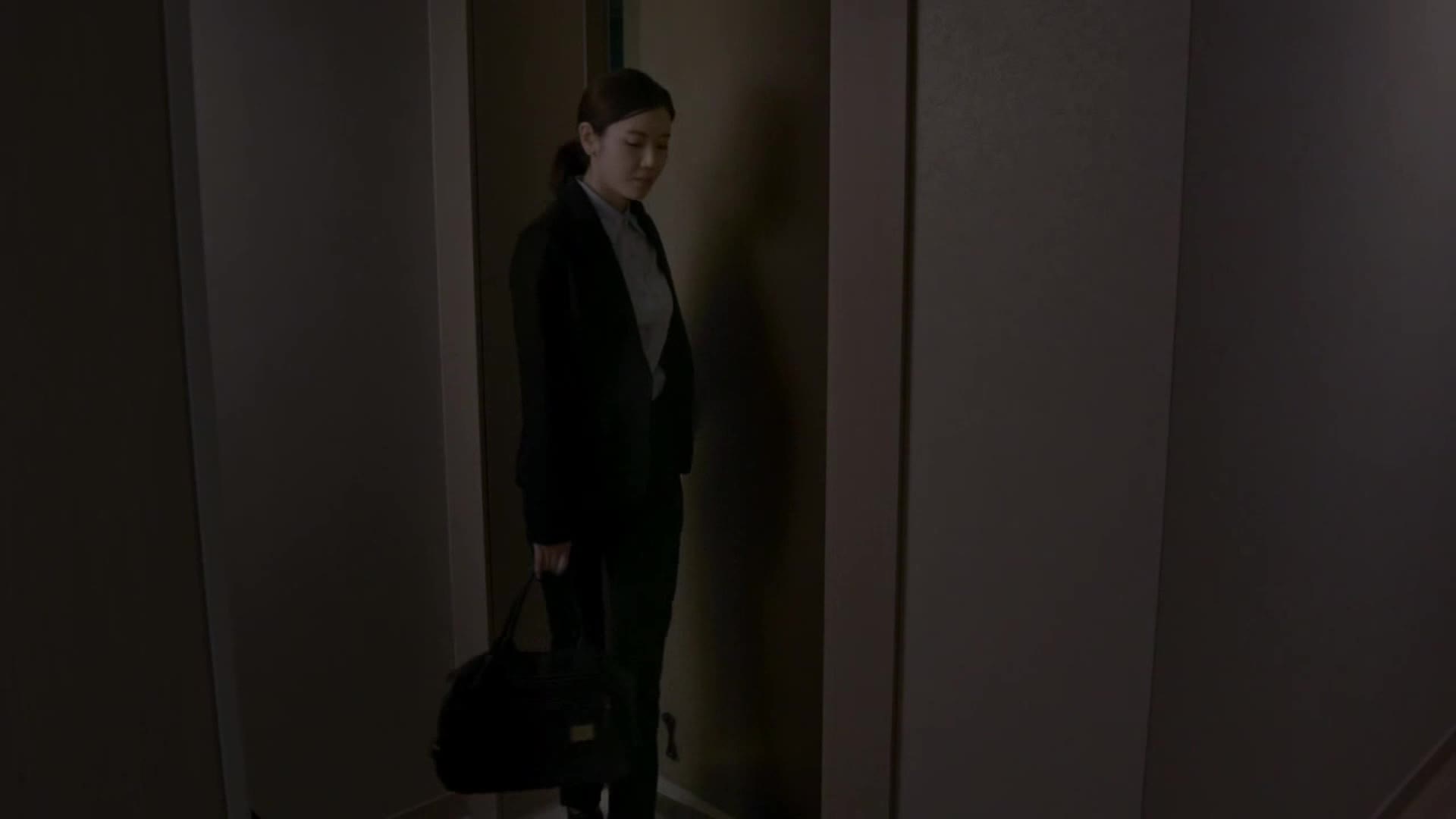 年轻的嫂子.2015.720p.hdrip-lumix