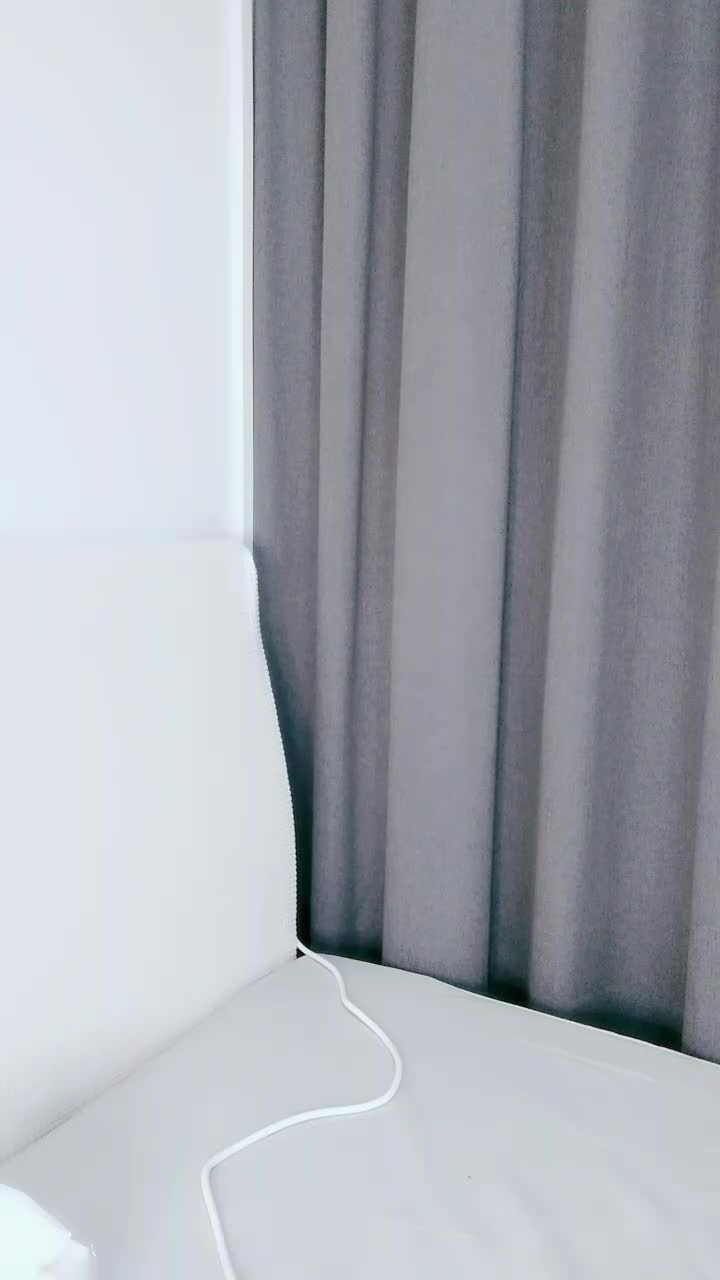  (9)