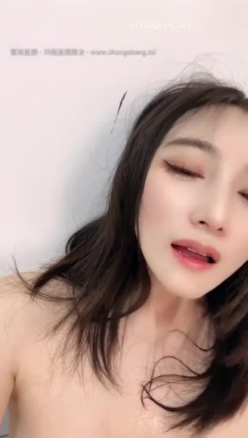  (4)