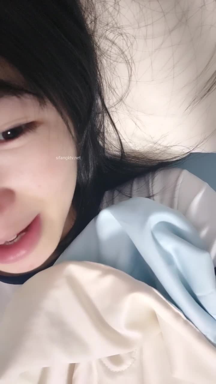  (10)