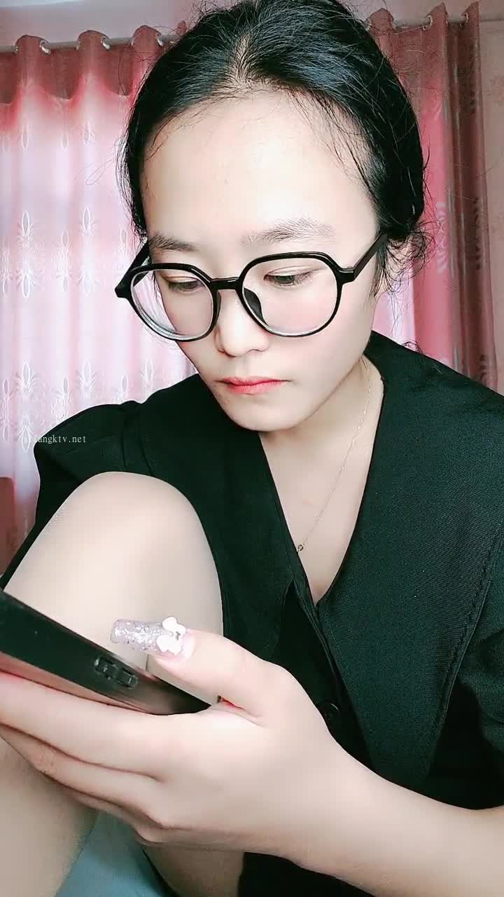  (7)