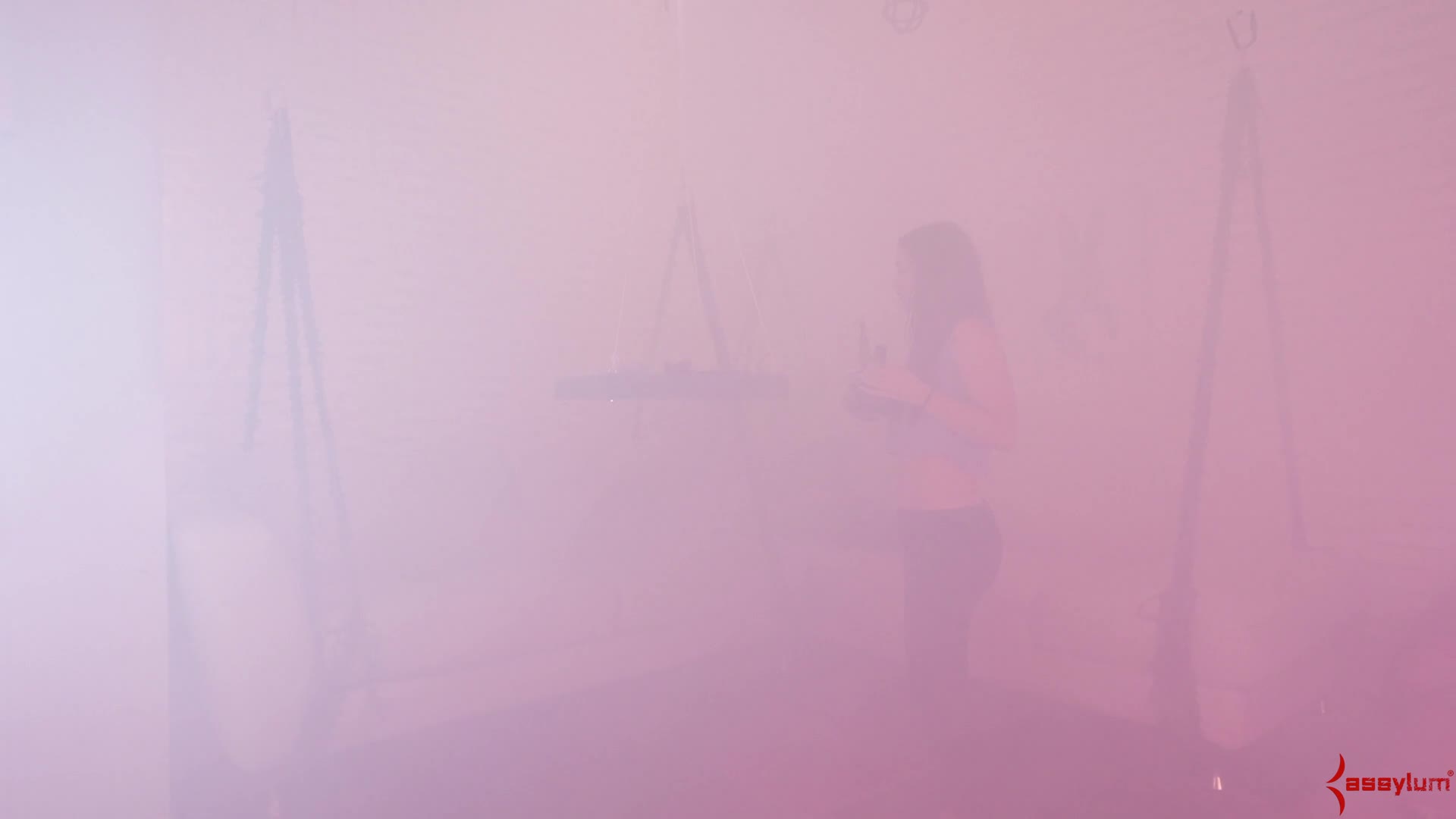 assylum.18.05.24.kendra.heart.yes.sir.or.cry