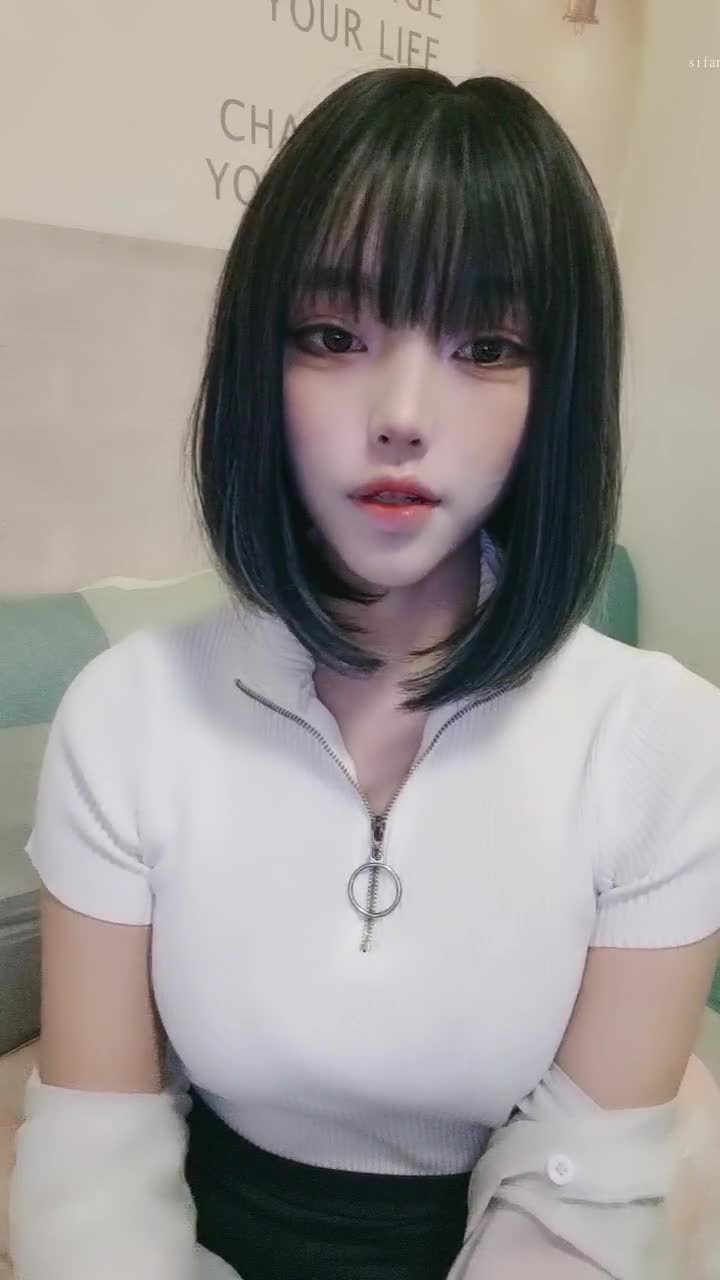  (33)