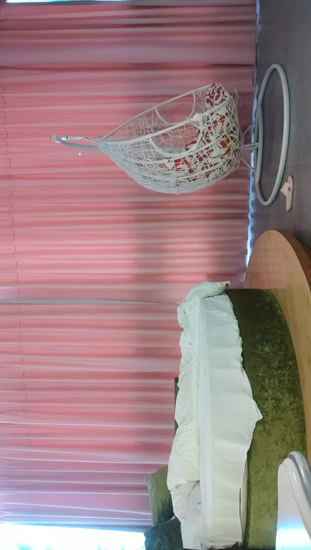 2022.1.22，【爱情故事】，年度泡良最佳教程，新人，风情万种32岁少妇，口交69完都口渴了，露脸，还挺漂亮