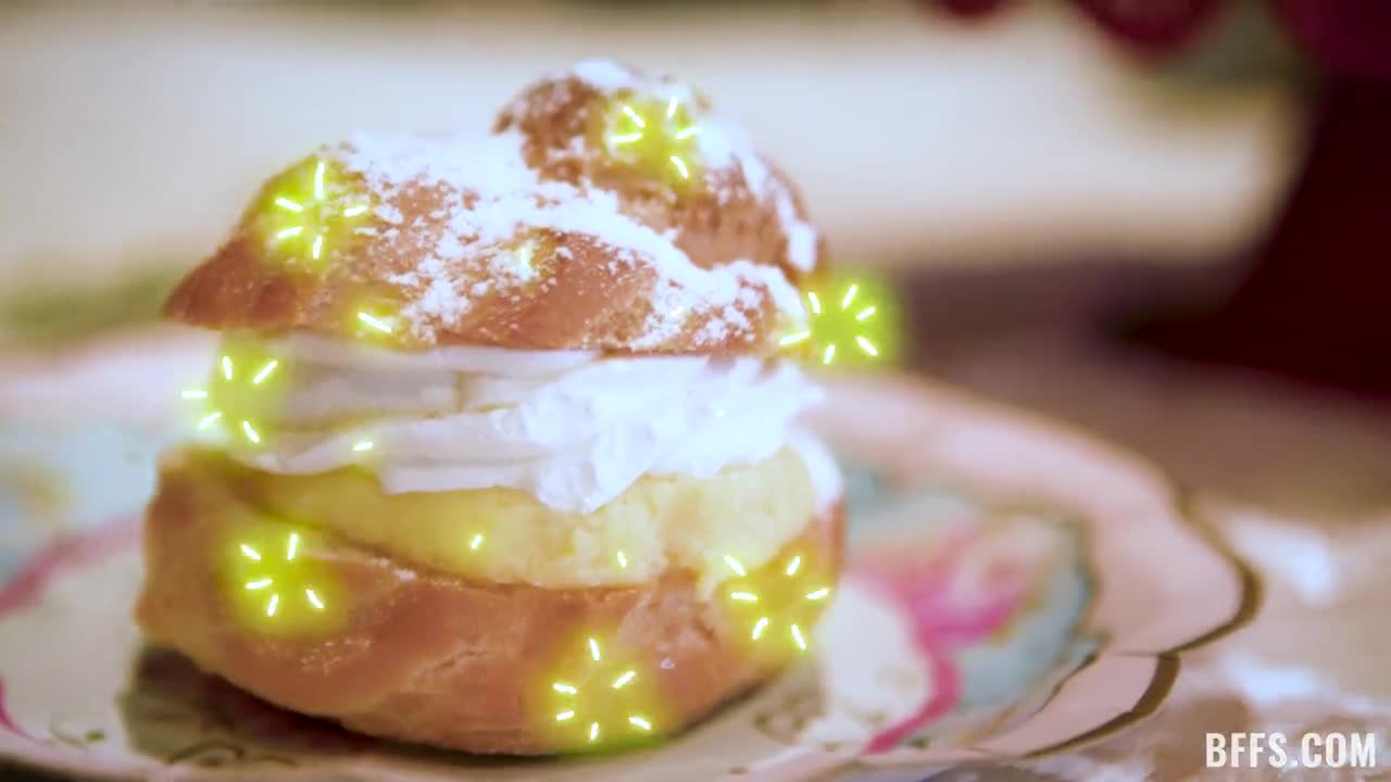 2048.cc -bffs.24.03.06.chanel.camryn.holly.day.and.myra.moans.wild.times.in.wonderland.720p