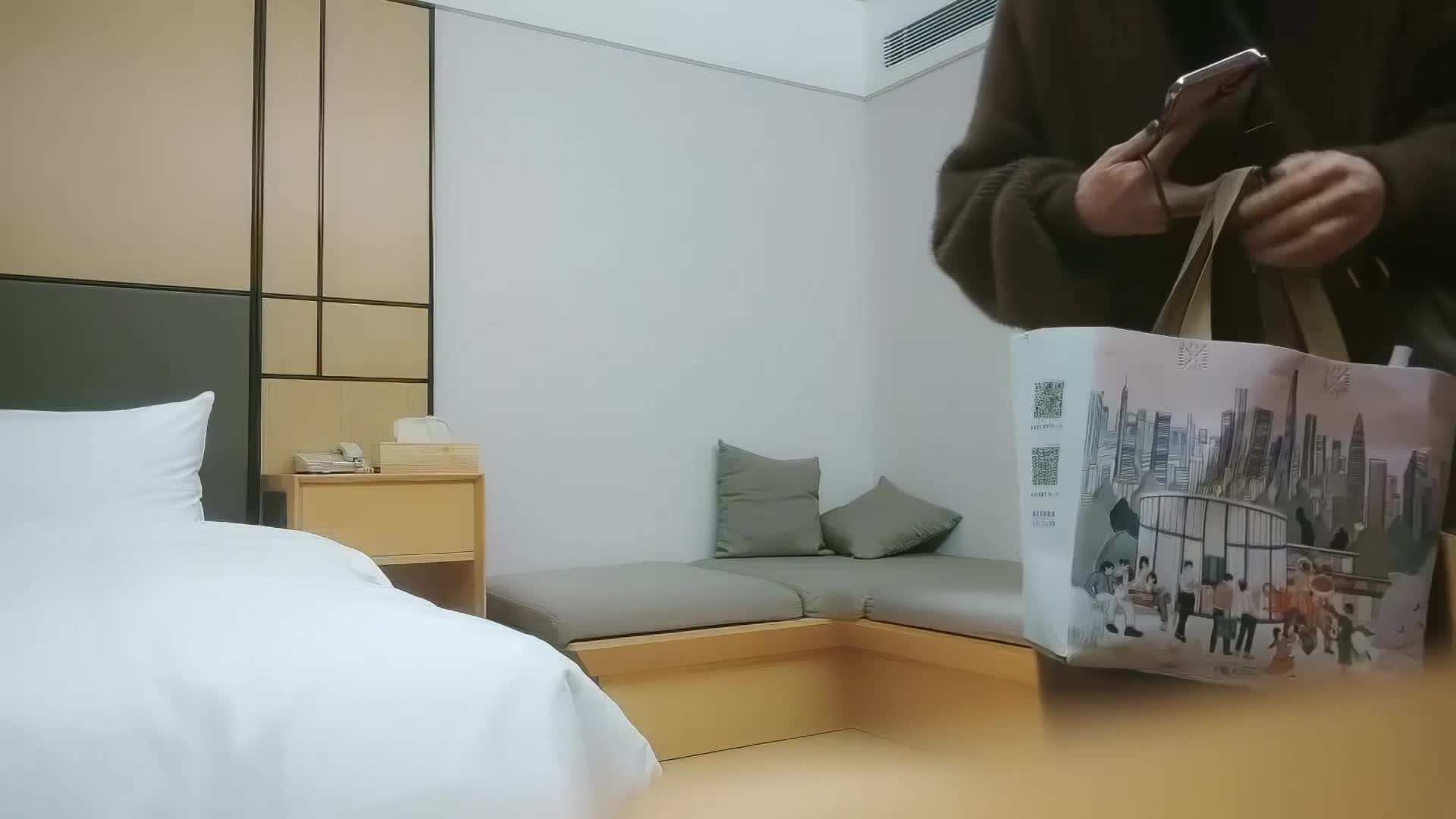 2048.cc@利哥爆菊少妇