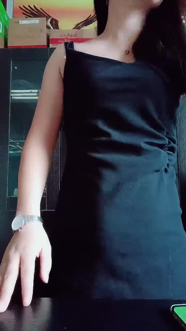 56044427_寂寞的财务姐姐_20220827_162906.mp4