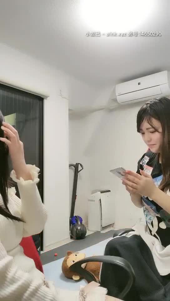 2048.cc@[原版]_014_东京妹子玩跳蛋_啪啪_20210305