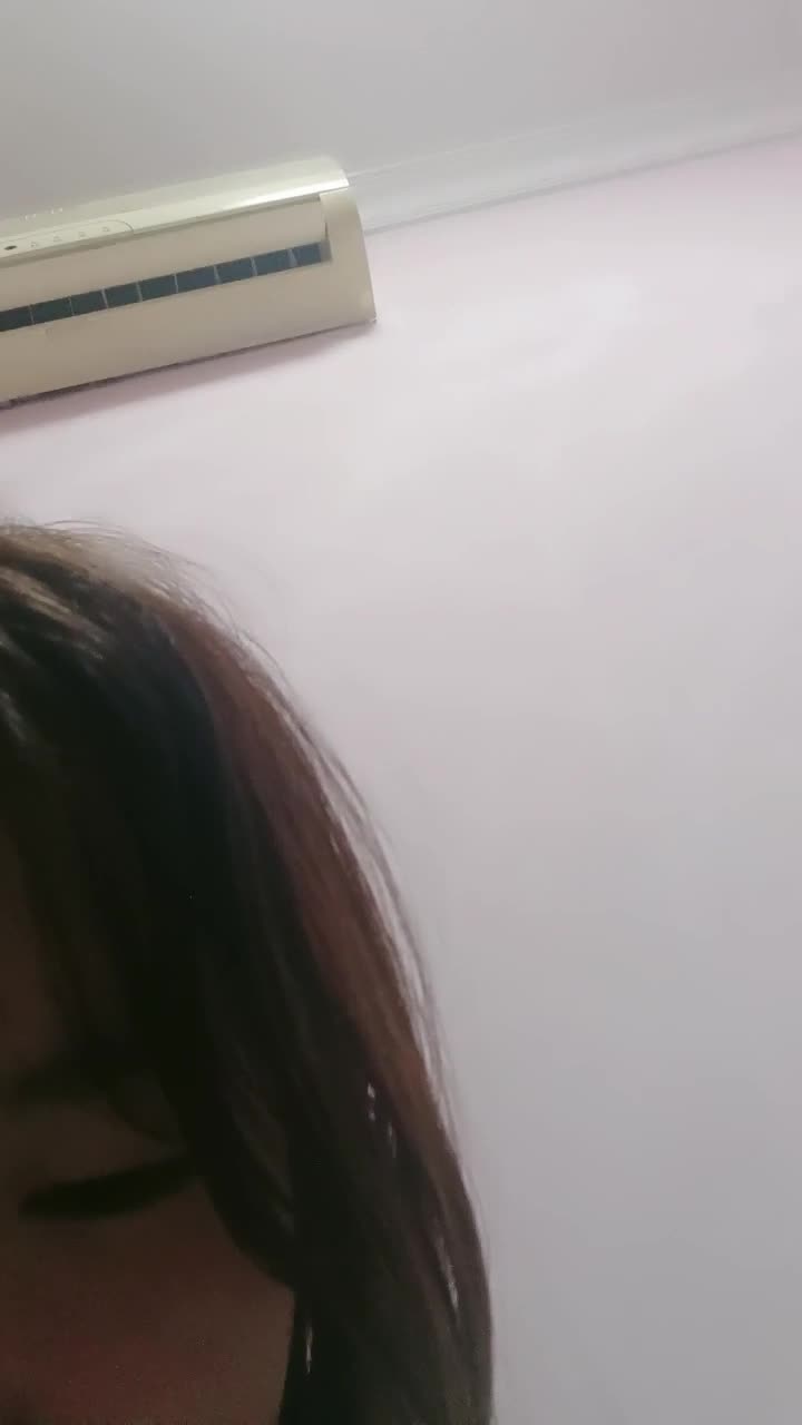  (44)