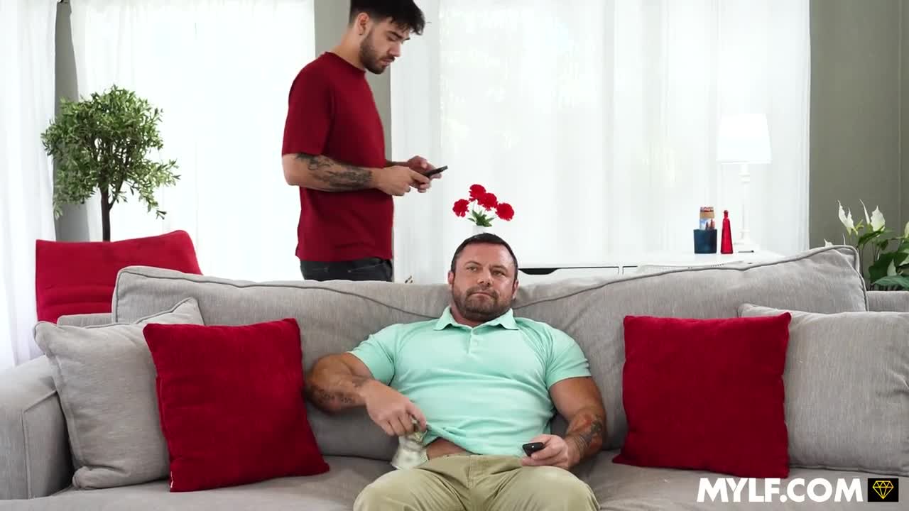 2048.cc -askyourmother.24.01.24.vivianne.desilva.and.selina.bentz.taking.care.of.things.my.way.720p