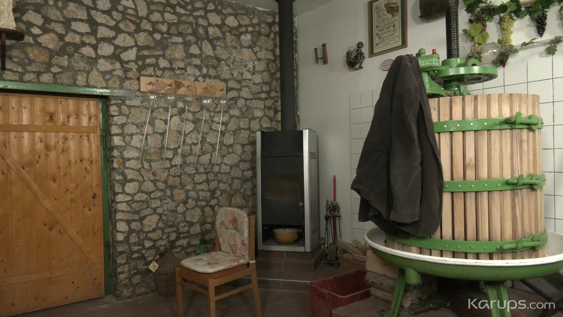 2048.cc -karupsow.24.03.01.salina.shein.winery.wench