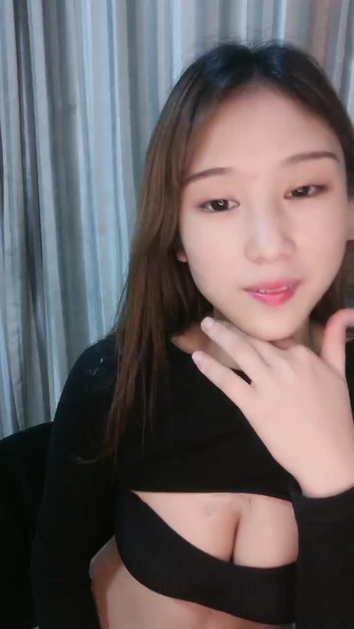 女神被狂操！口交服务【我是乖乖吖】眼神中已经没有一点羞涩 女上位啪啪 胸推服务【67v】 (38)