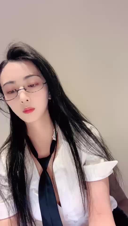  (53)