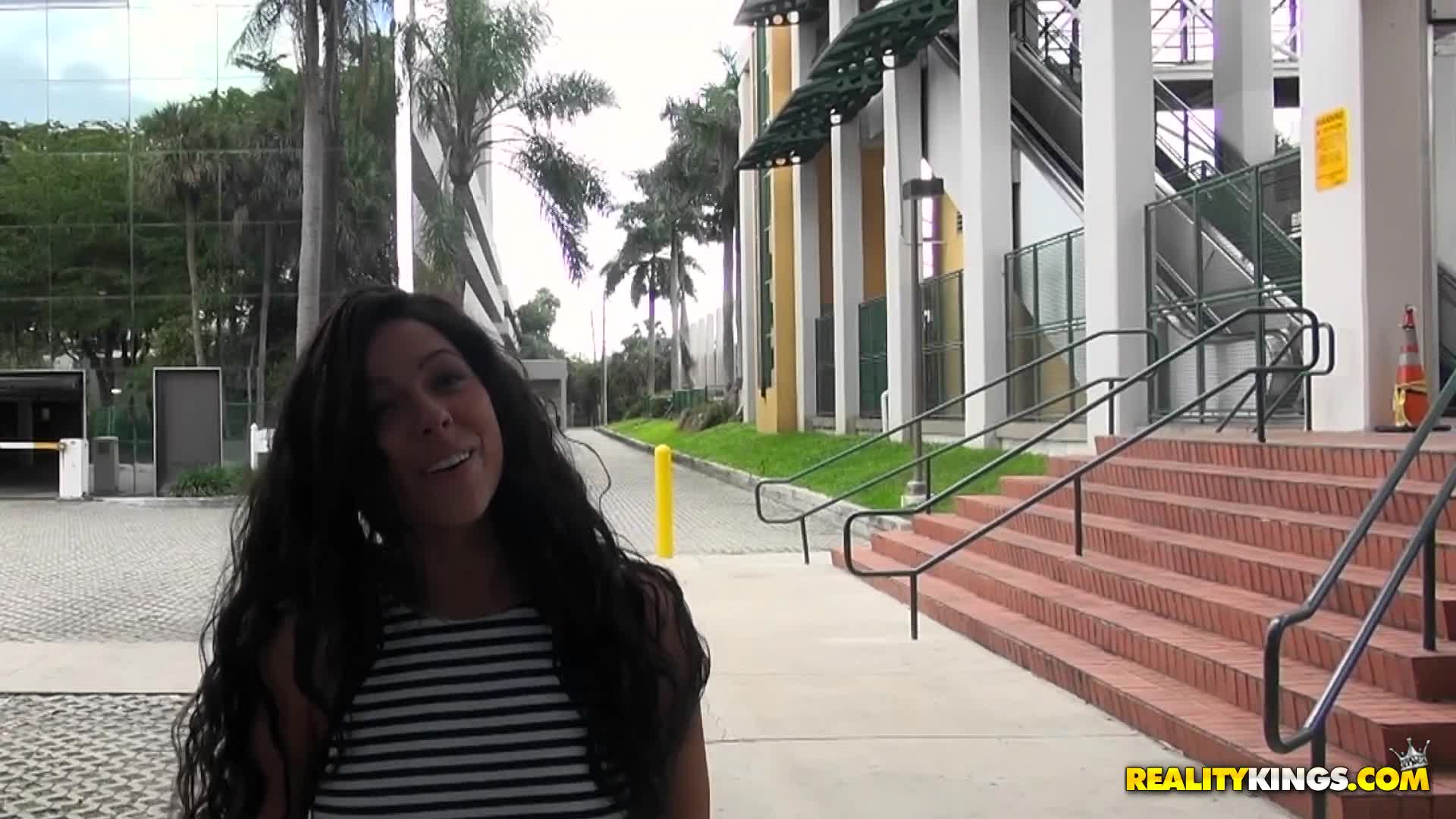 streetblowjobs.15.09.13.harlow.harrison.horny.harlow.xxx.1080p