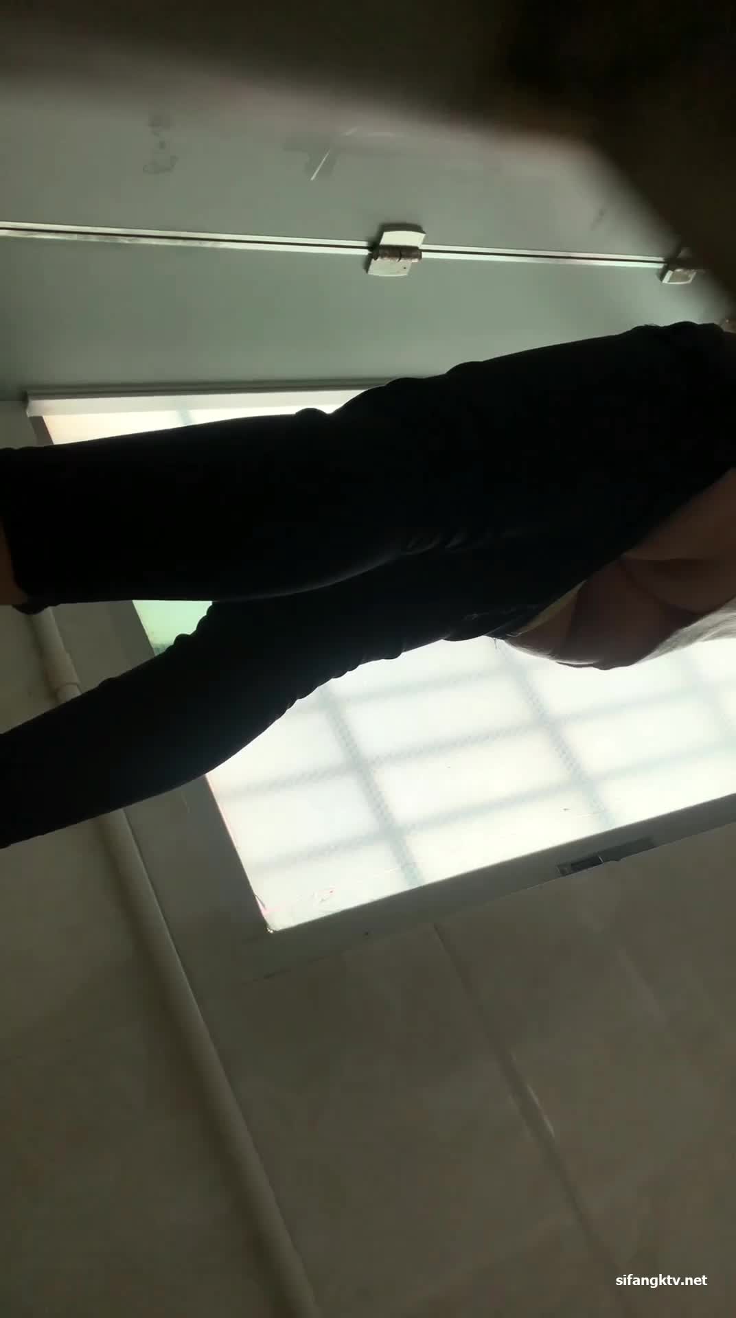1 (31)