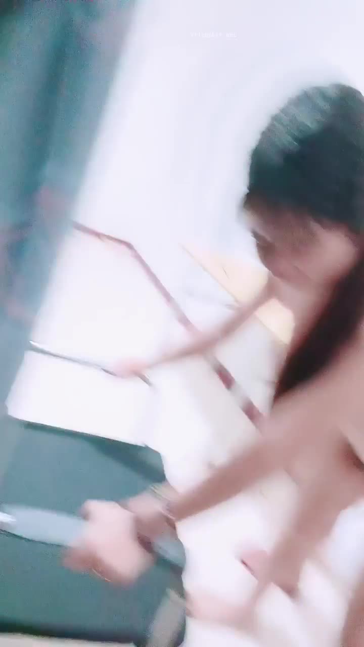  (50)