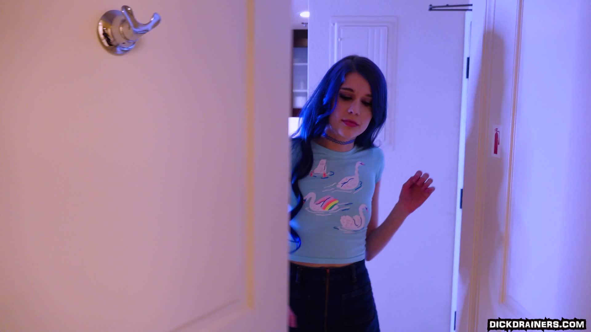 dickdrainers.22.03.15.blue.dream