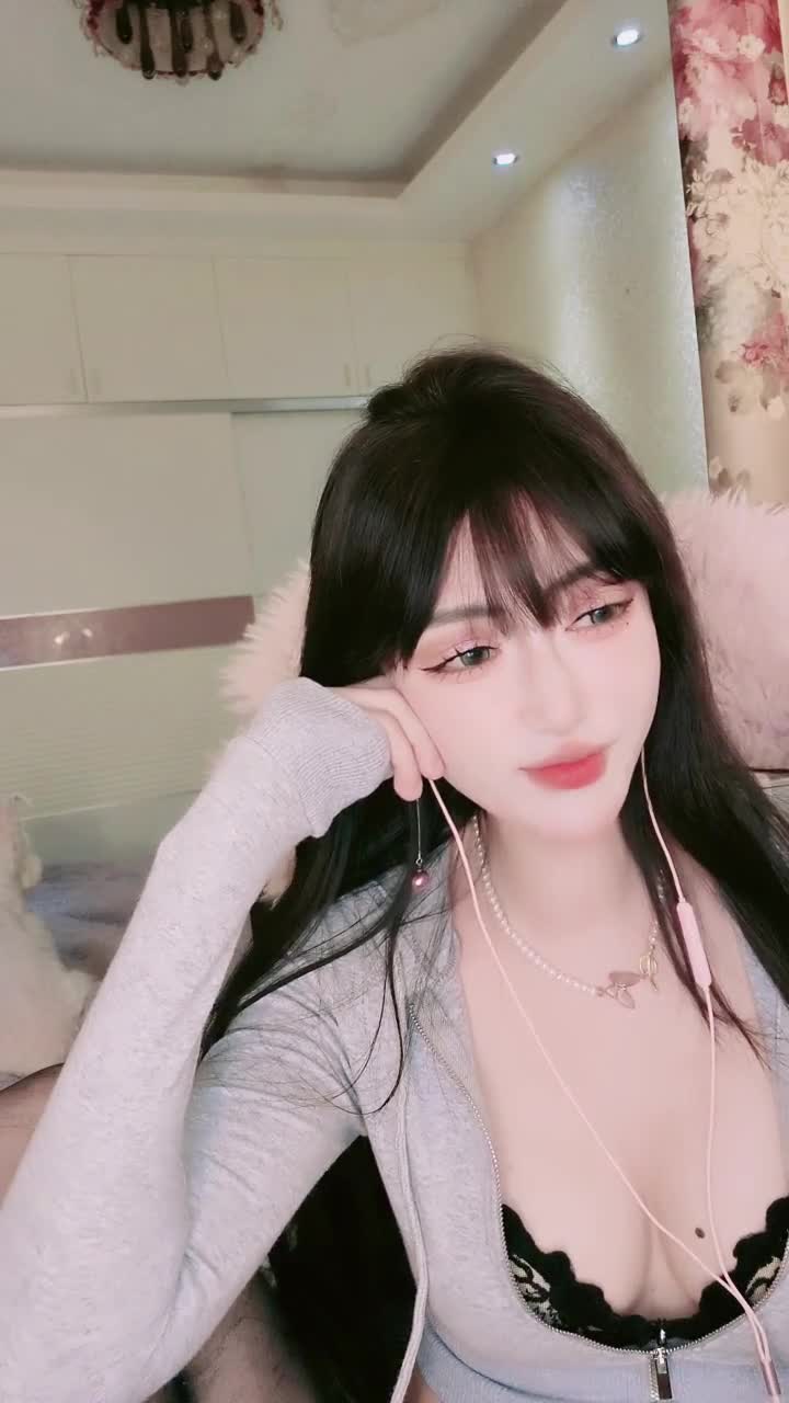  (38)
