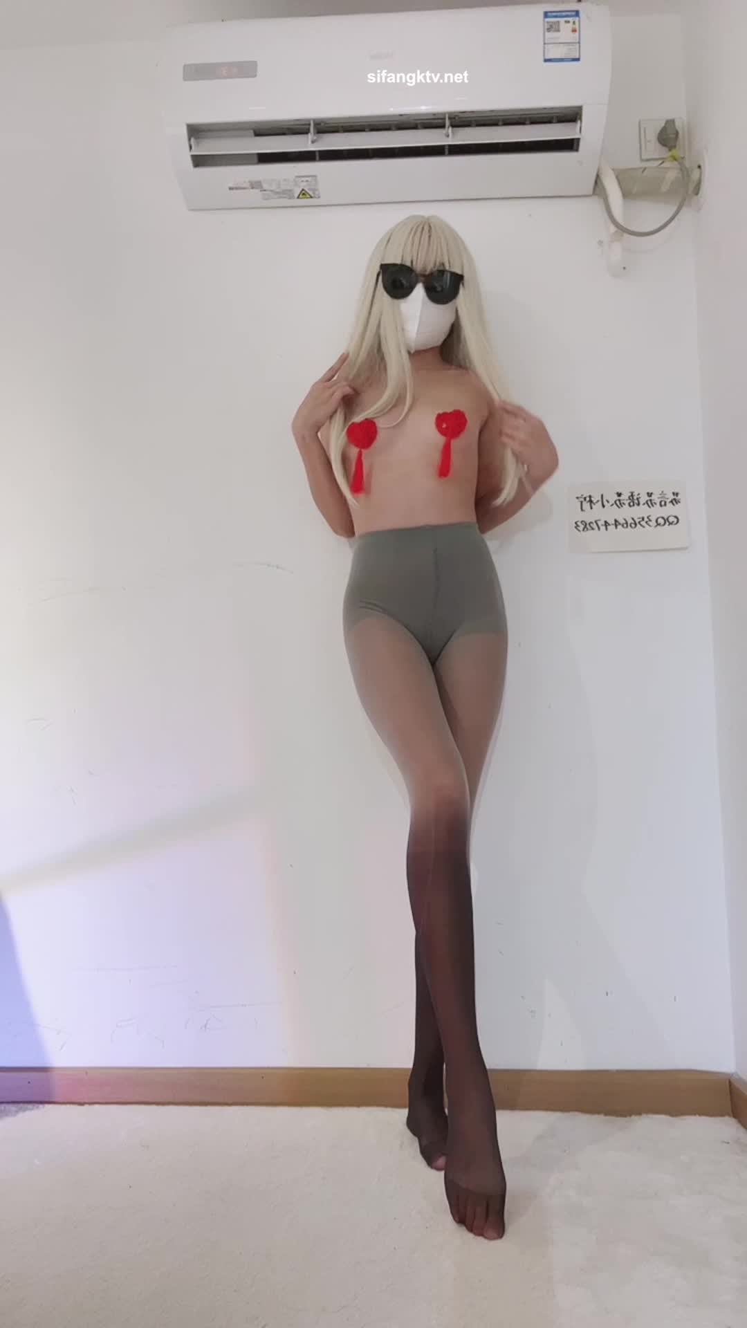 V0017