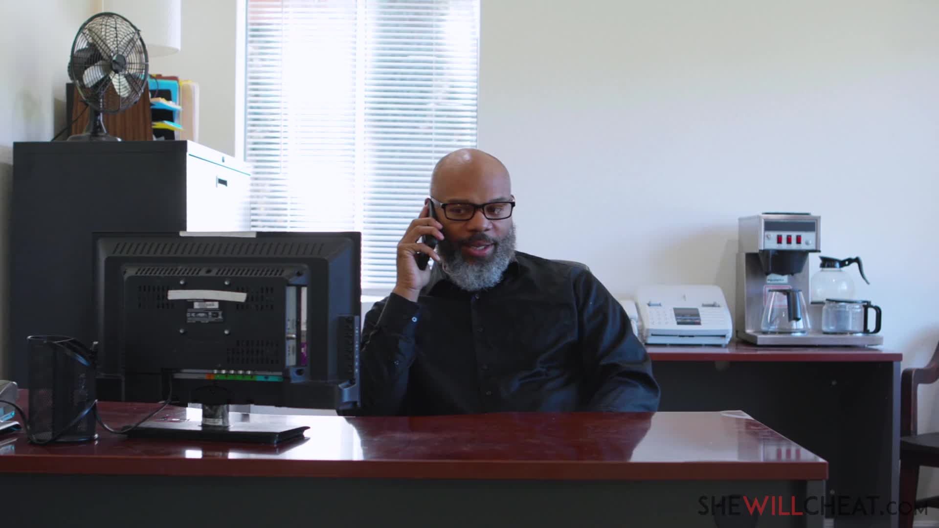 shewillcheat.e119.riley.star