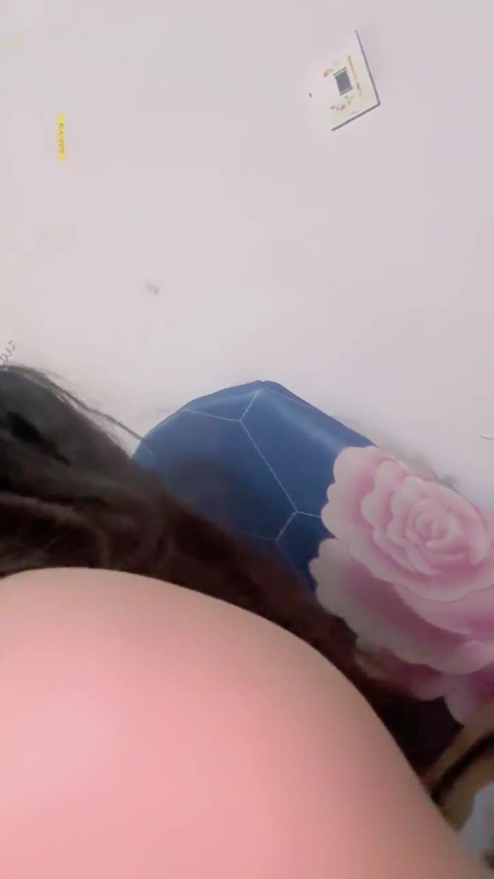  (18)