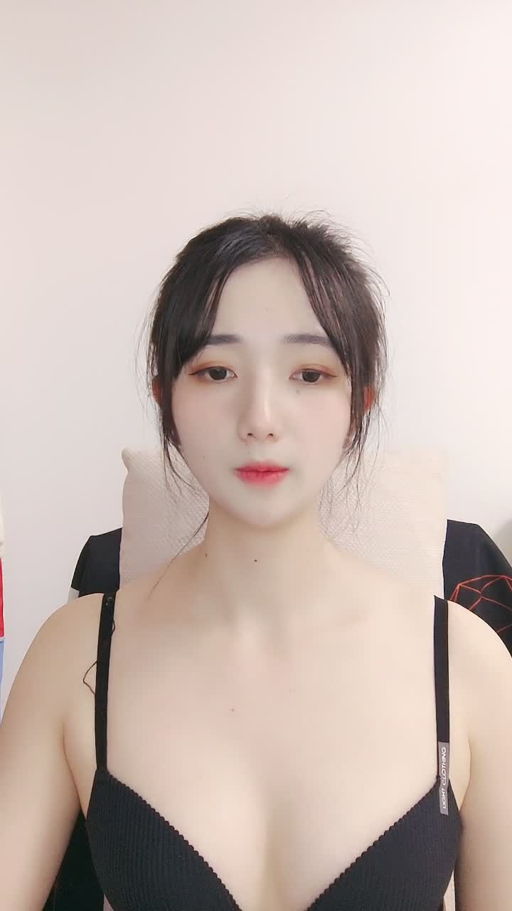  (1)