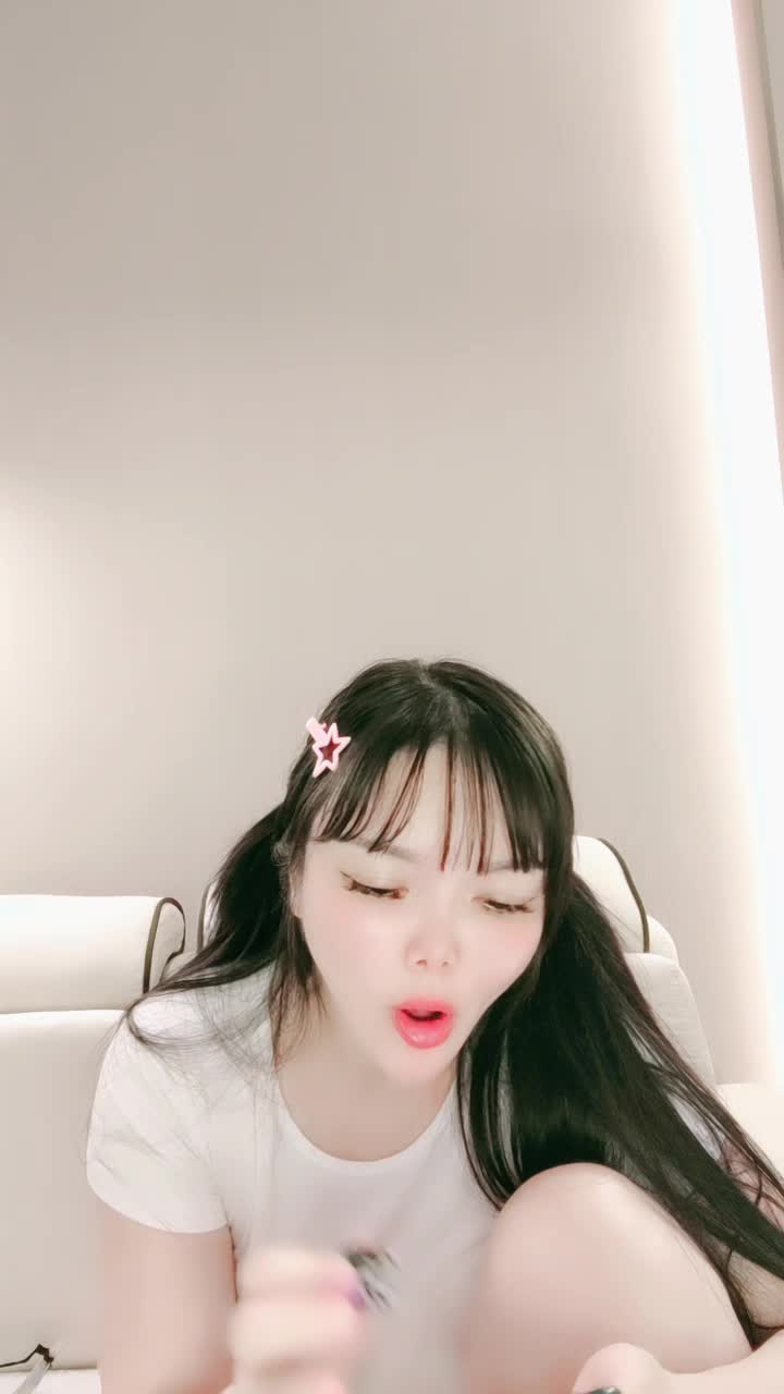  (36)