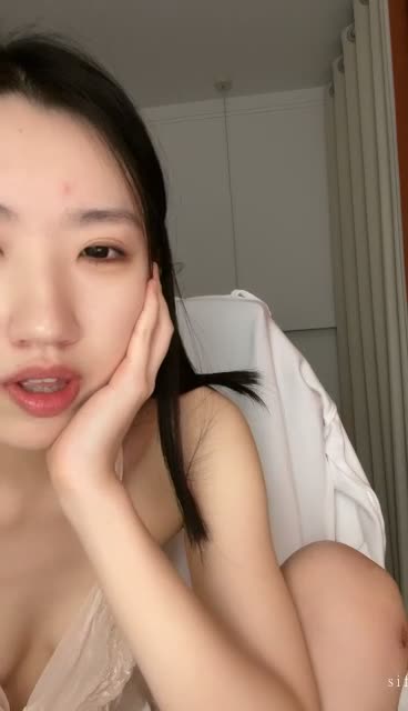  (81)