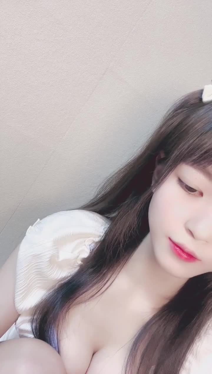  (23)