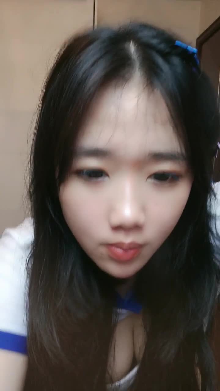  (22)