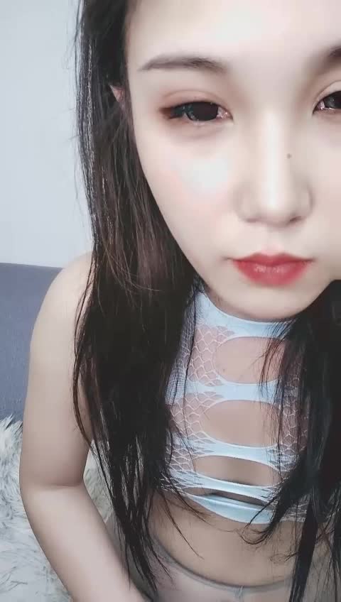  (6)