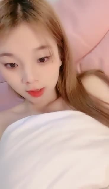  (19)