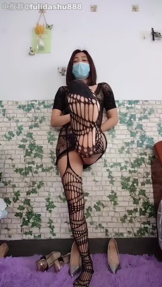 #熟女 #桃花姐姐 #网红 

又一个抖音骚货，只要给他们一个平台，能把骚劲十足发挥到极致_1