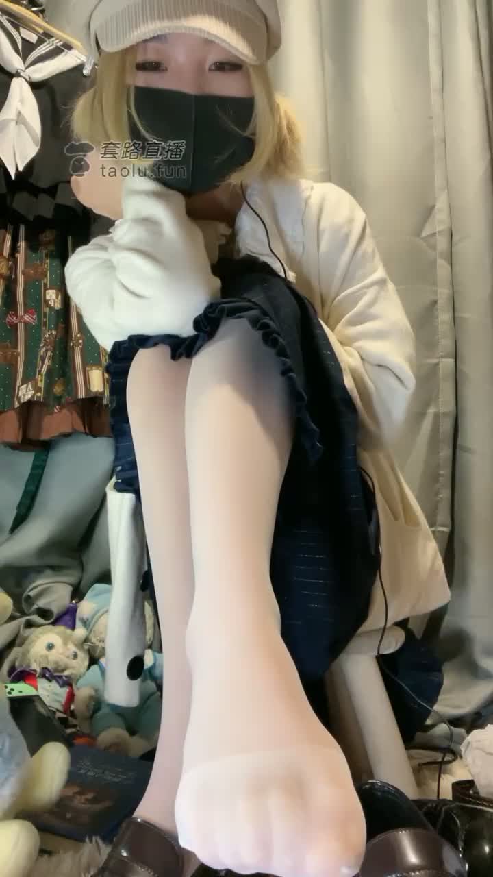 #芃芃大人 鞋底羞辱 白丝 寸止 调教 呼吸控制 榨精