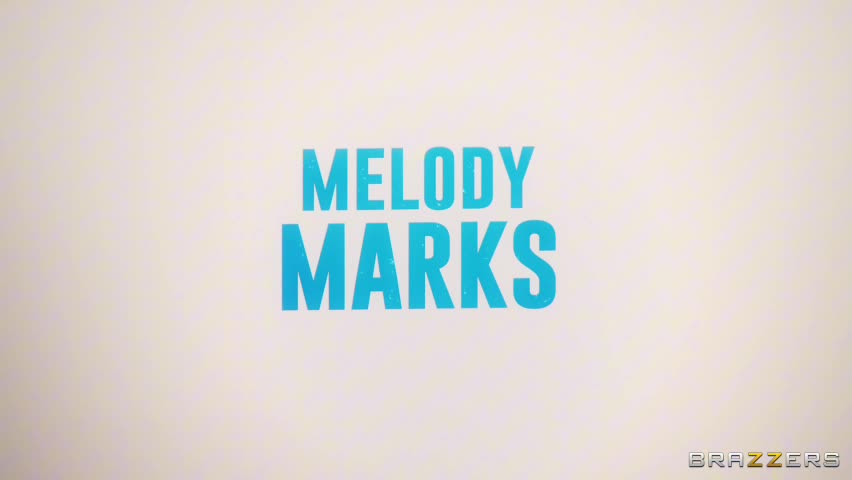 标题：按摩师的脚沾满了精液
主演：#MelodyMarks 欧美 合集
标签：#足交 #美鲍 #深喉
