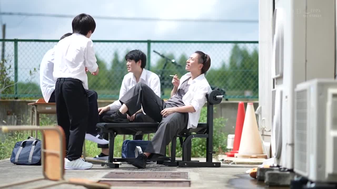 START-249 《被催眠光线操控的空手道美少女 柴崎春》#柴崎はる #3P&4P #ドラマ #羞恥 #単体作品