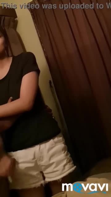 #按摩女 #打飞机 #手交记得第一次看还是在微信的表情，万万没想到居然还真有视频，这个妹子真的太乖了，很干净的感觉